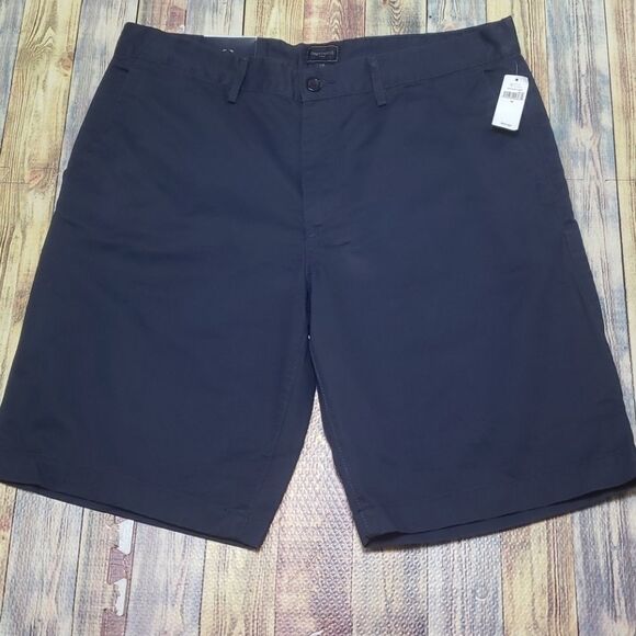 NWT! Gap KHAKIS Factory shorts size 36 - Picture 2 of 7